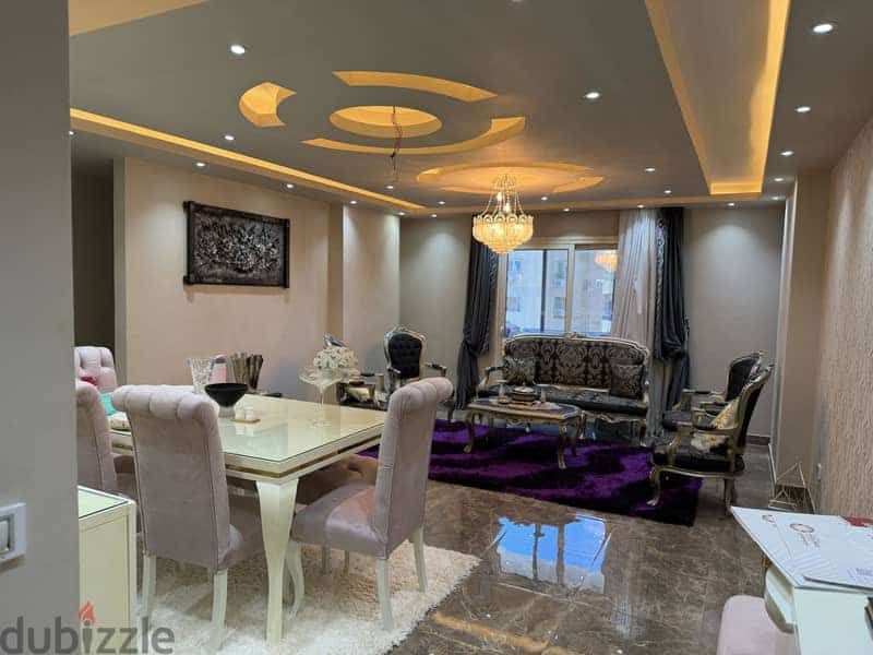 Luxury Furnished Apartment- First Tenant,9th District, owner directrly 1