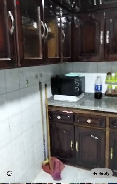 شقه مفروشه مكيفه للايجار بشارع المتوكل من البحر امام الجامعه 2