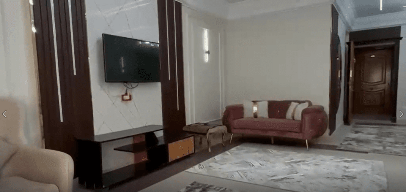 شقة مفروشة مكونة من 3 غرف نوم للإيجار في مجمع "جلف تاورز" (Gulf Towers)، شارع البحر الأعظم، الجيزة، القاهرة 3