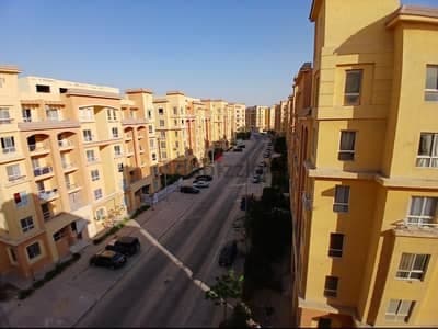 شقة للايجار بالفرش للأخوة السودانين والجنسيات بكمبوند دجلة بالمز 2