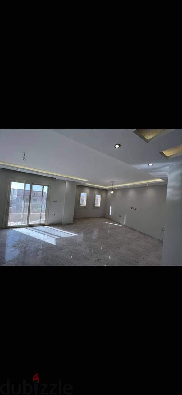 Apartment in Green Yard 1