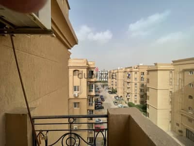 شقة مفروشة للاجيار فى حدائق اكتوبر كمبوند تاون فيو 2