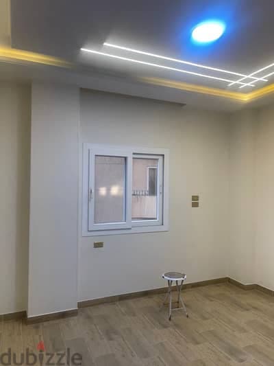 شقه للايجار اول ايجار بعد التشطيب 3 غرف عمارات النرجس 3
