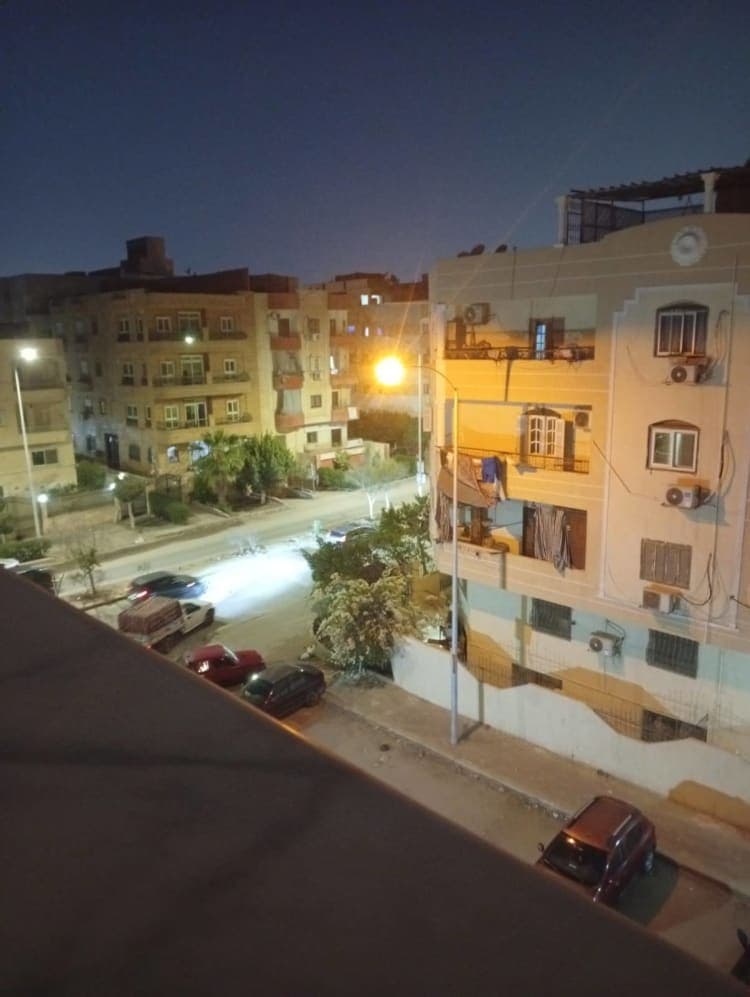 شقه للايجار هتتجدد بالكامل علي المالك 1