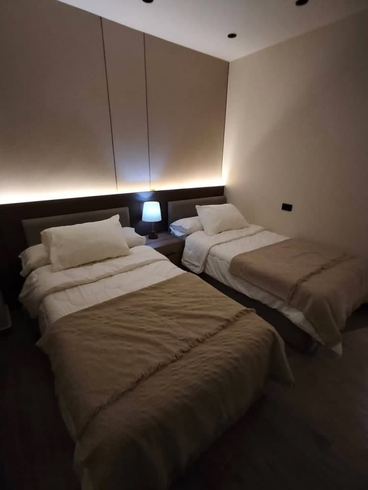 Studio with 2 rooms and a living room for rent in First District 1