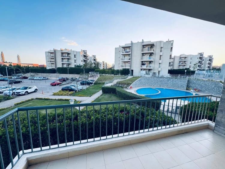 Luxury hotel apartment for rent in Sheikh Zayed 5