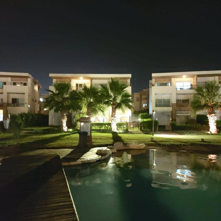 Duplex for rent in Amwaj 2