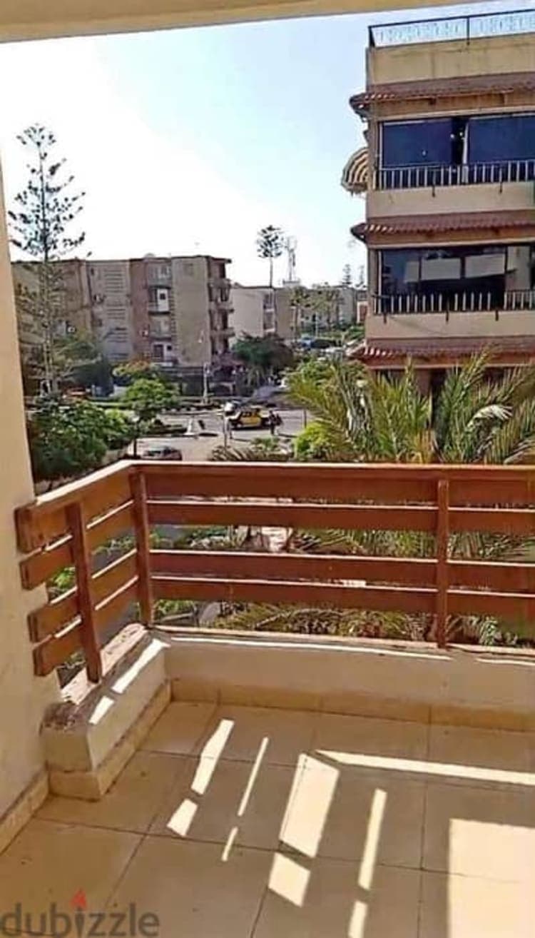 شقة للايجار اليومي بالمعمورة الشاطئ شامل كاريهات الدخول والشاطئ الخاص 8