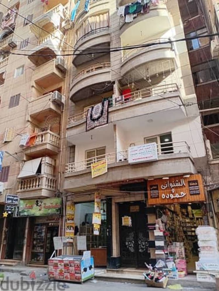 شقة للإيجار بجوار محطة ترام السيوف 5