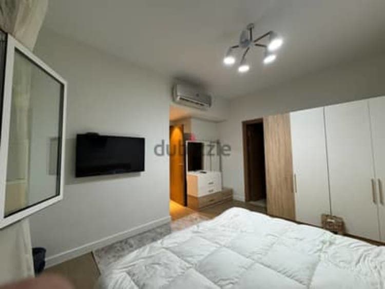3Bedroom apartment Directly from owner at Mivida Boulevard 2