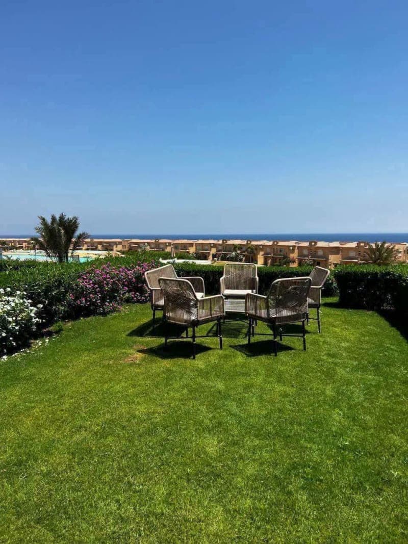 Ground floor chalet with garden for daily rent in Ain Sokhna 1