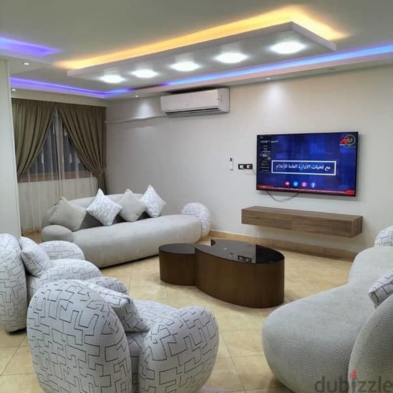 شقه مفروشه للإيجار اليومي بمصر الجديده للعلات 1