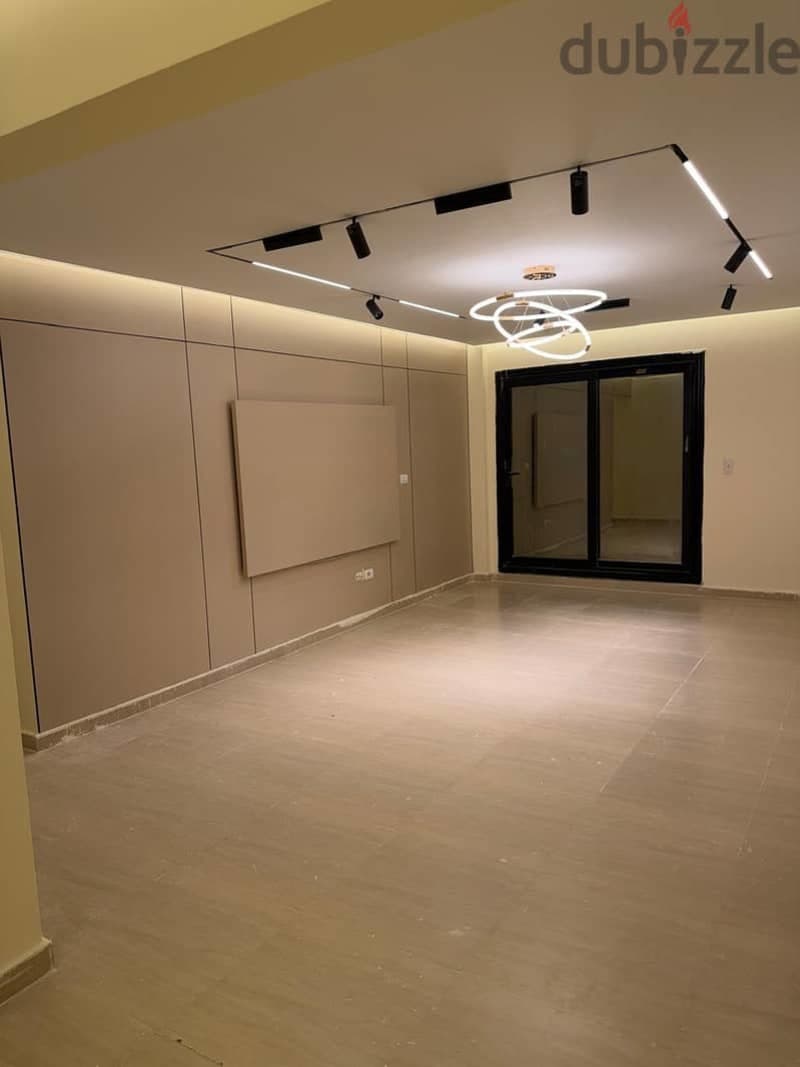 شقة للإيجار داخل كمبوند bliss gate بالشيخ زايد امام cairo gate emaar 1