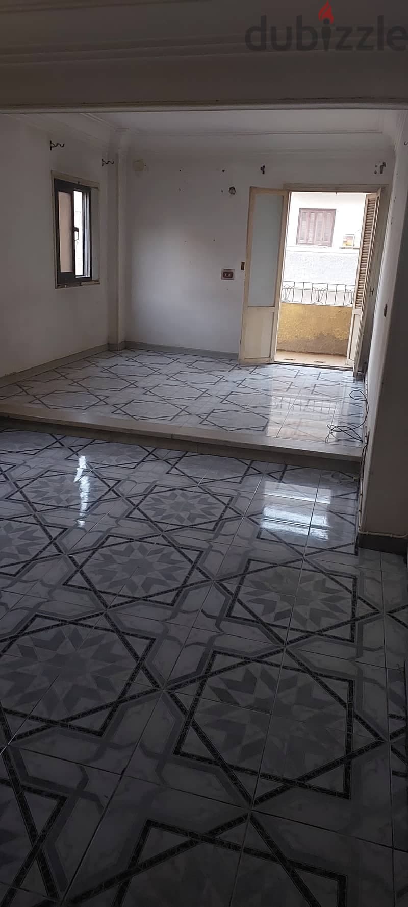 شقة للايجار -حدائق حلون 1
