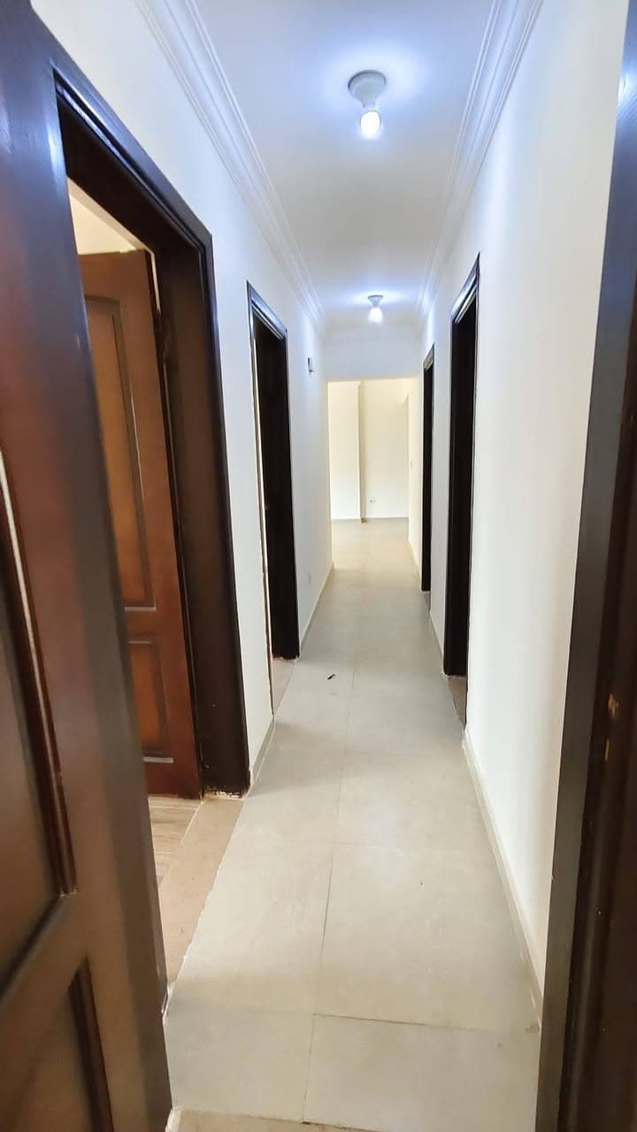 130 sqm 3-bedroom apartment for rent in Sheikh Zayed 1