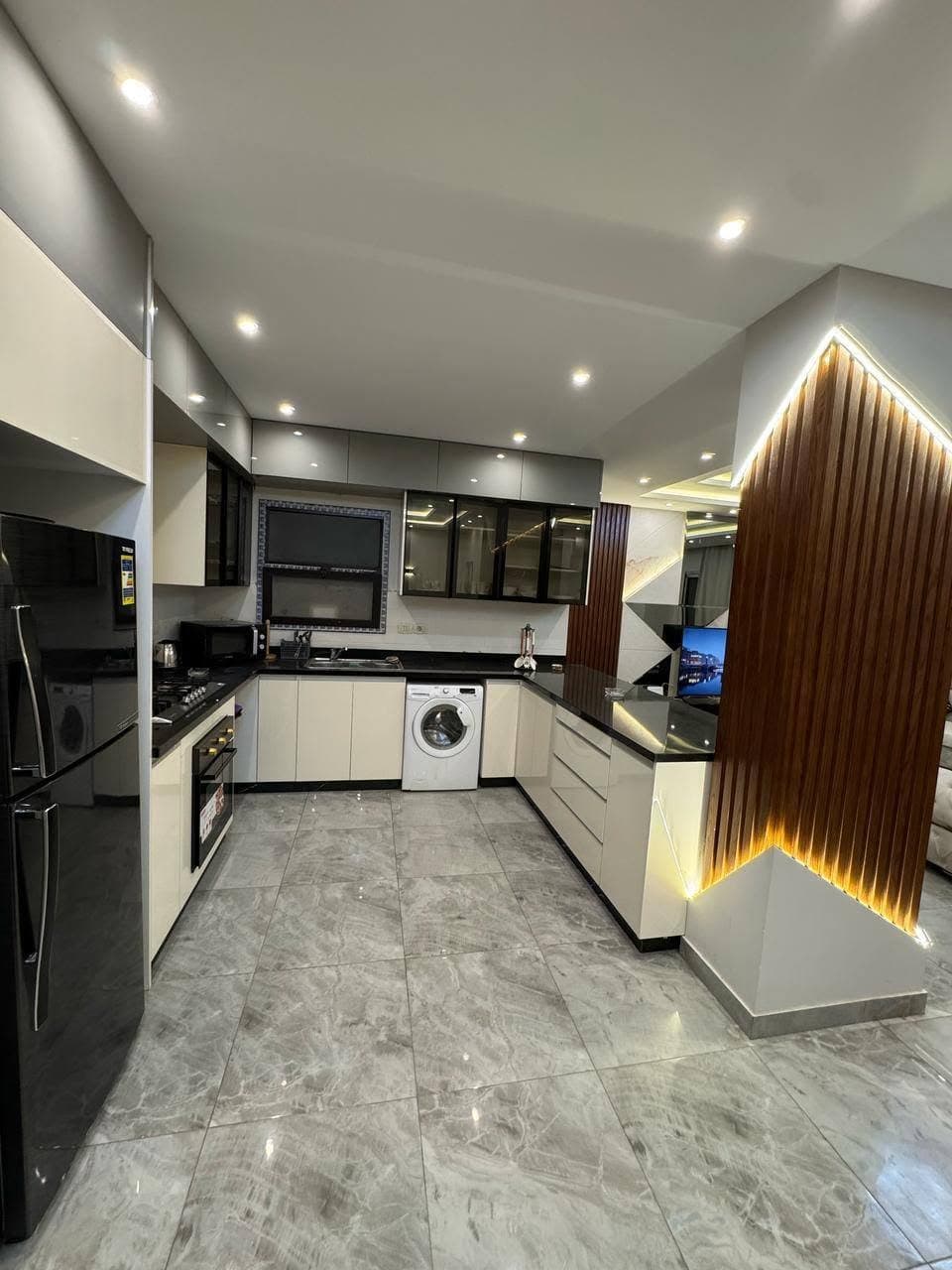 Furnished Apartment for Rent in Sheikh Zayed 2