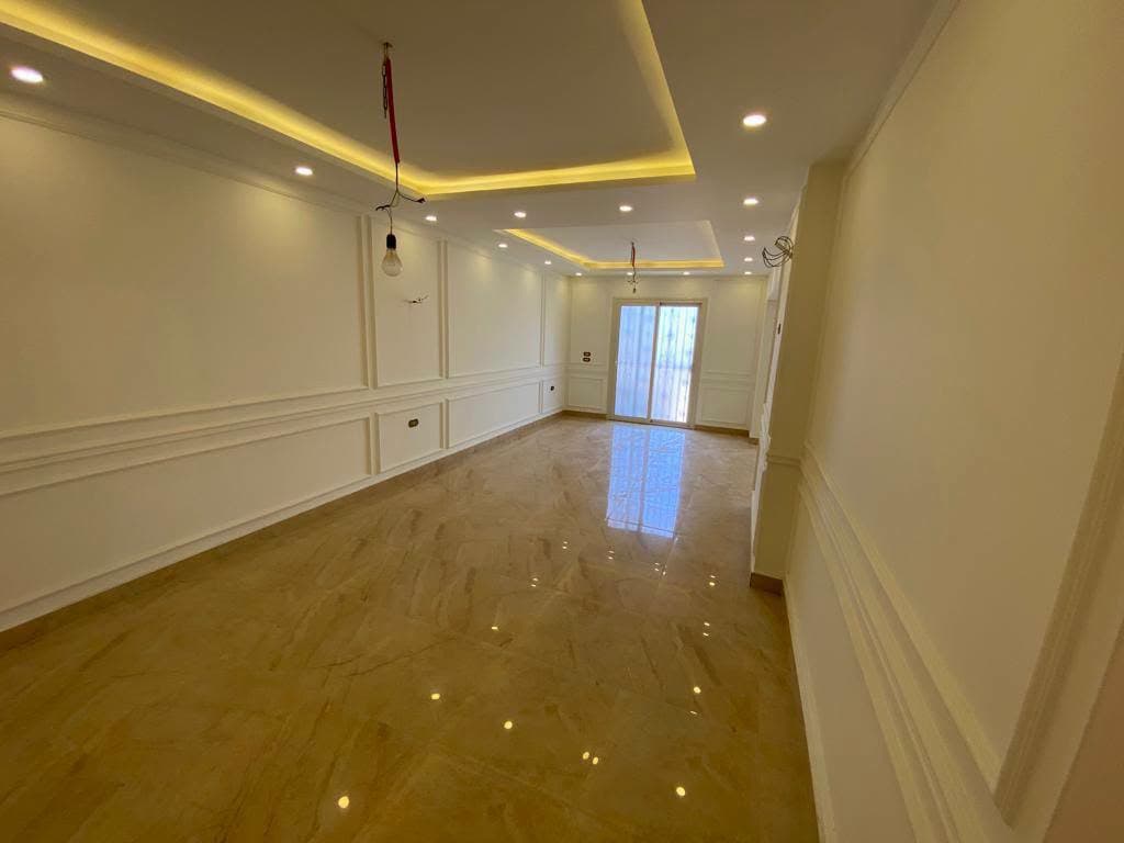 190 sqm Apartment for Rent in Sheikh Zayed 7th District 2