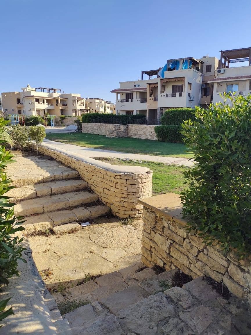 شاليه 3 غرف أرضي بجاردن للإيجار في الساحل الشمالي 2