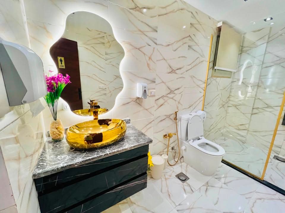 3-Bedroom Furnished Apartment for Hotel-Style Rental in Sheikh Zayed 2