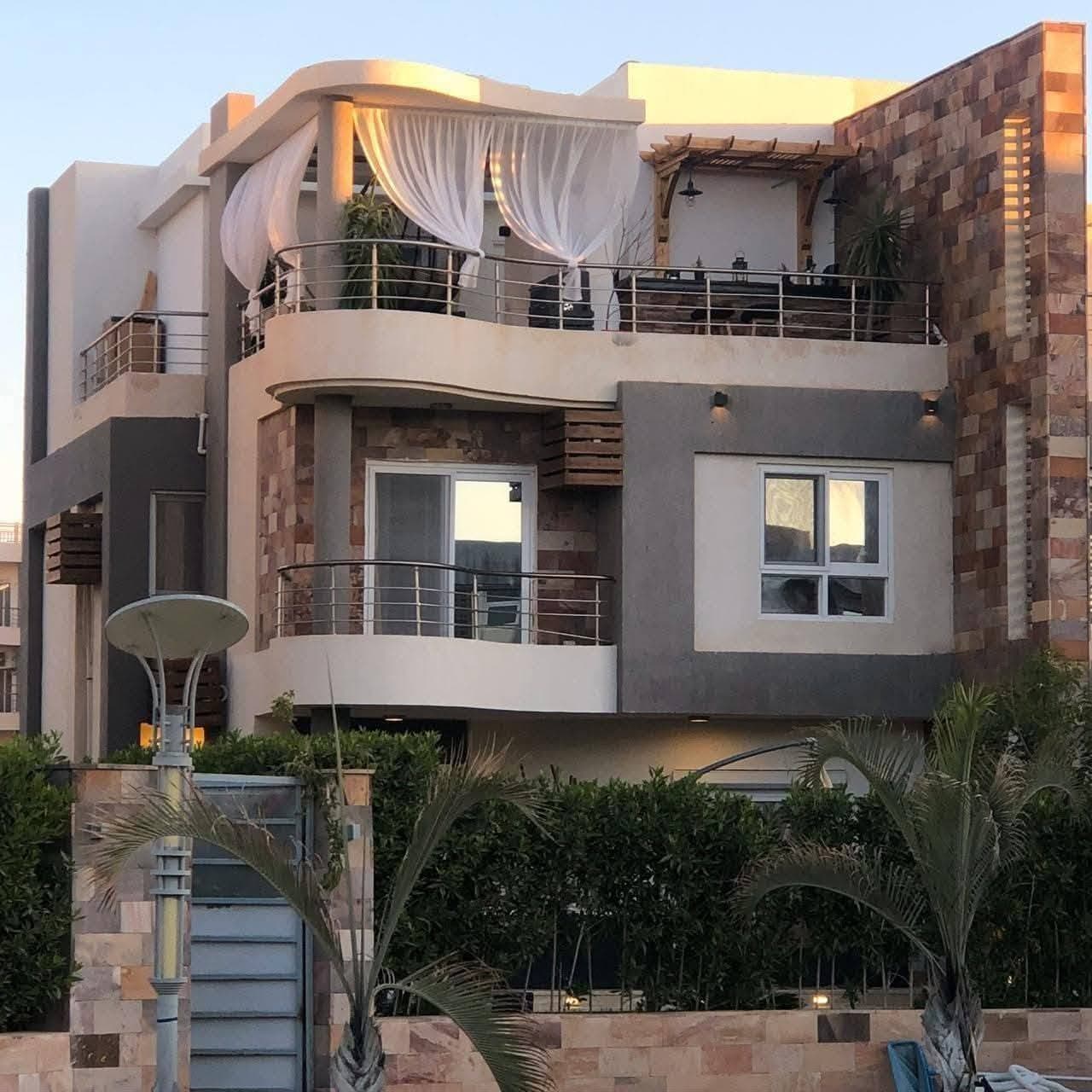 شاليه للإيجار في مارسيليا بيتش 4 بالساحل الشمالي 2