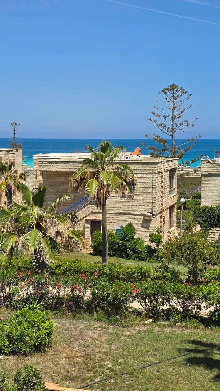Chalet with 2 bedrooms for rent in Maraqia Village 1
