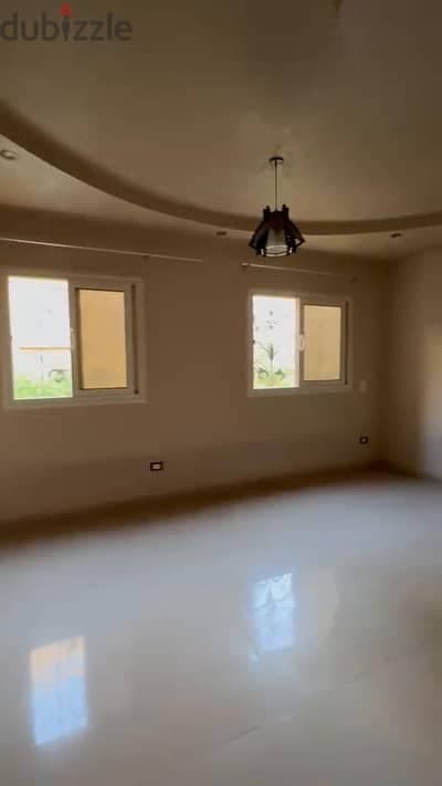 شقه للايجار بالهضبة الوسطي المقطم 5