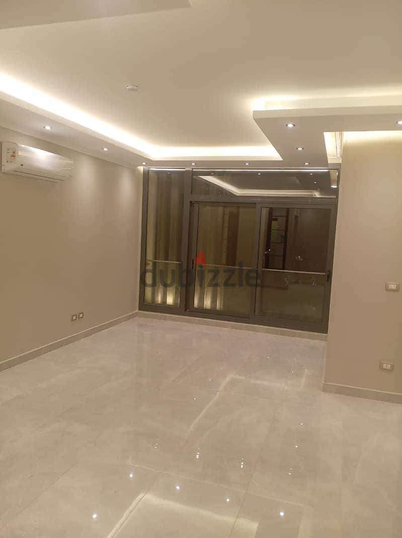 Apartment for rent with Kitchen 1