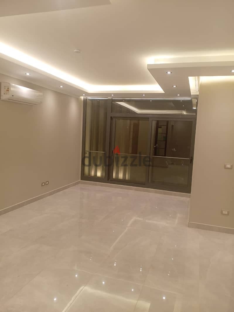Apartment for rent with Kitchen 1
