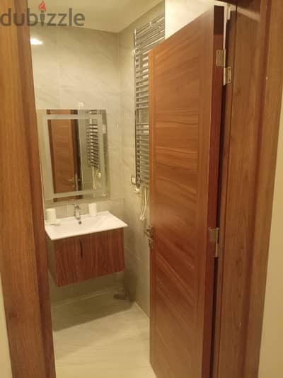 Apartment for rent with Kitchen 2