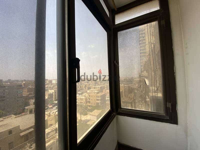 شقه مفروشه بأبراج الشرطه بقلب العباسيه من المالك 1