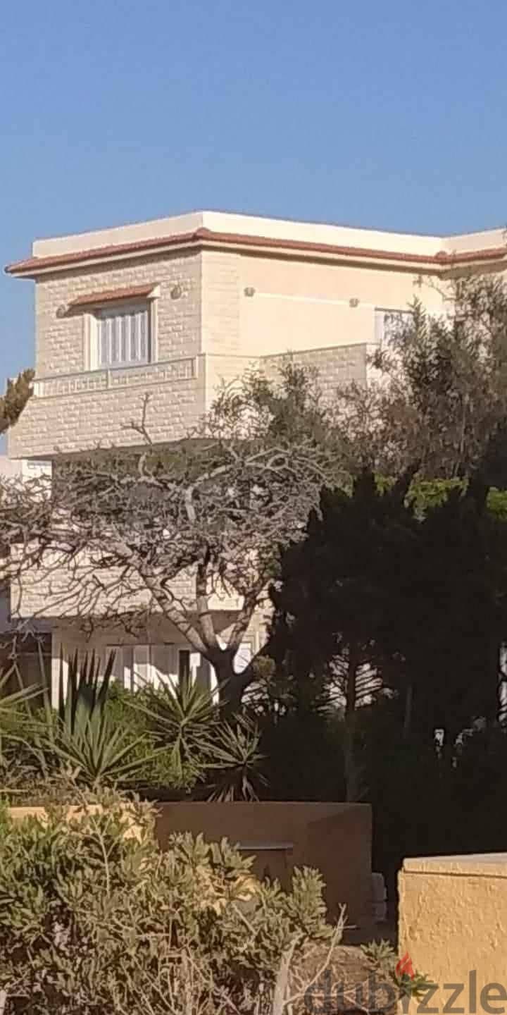 قرية بدر المالك مباشرة شاليه مكيف او روف تانى صف مالبحر ڤيو رائع 1