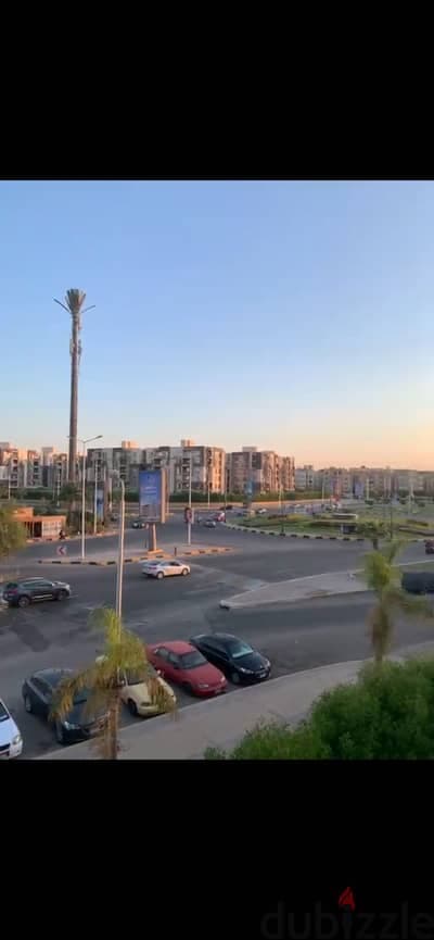 للايجار شقه مفروشه بالتكيفات بالمستقبل الشيخ زايد موقع مميز 2
