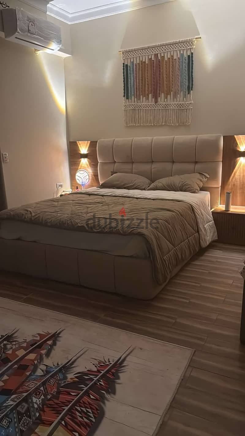 شقة VIP جديدة اول ساكن سوبر لوكس ارضي علوي بجنينة للإيجار السنوي 1
