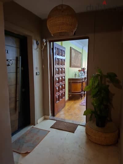 شقه مفروشه للإيجار سرايات المعادي -apartment 4 rent close to lycée 2