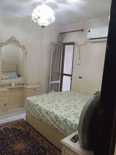 مفروش سنوي بسان استيفانو. . بجوار الفور سيزونز والبحر. . 1